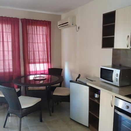 Лилия Apartment Sozopol Exterior foto