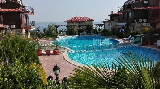 Лилия Apartment Sozopol Exterior foto