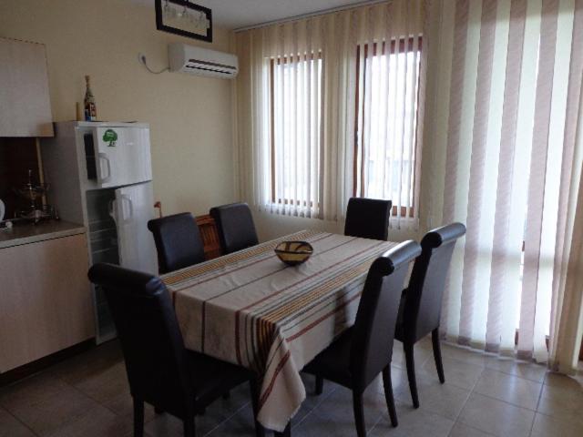 Лилия Apartment Sozopol Exterior foto