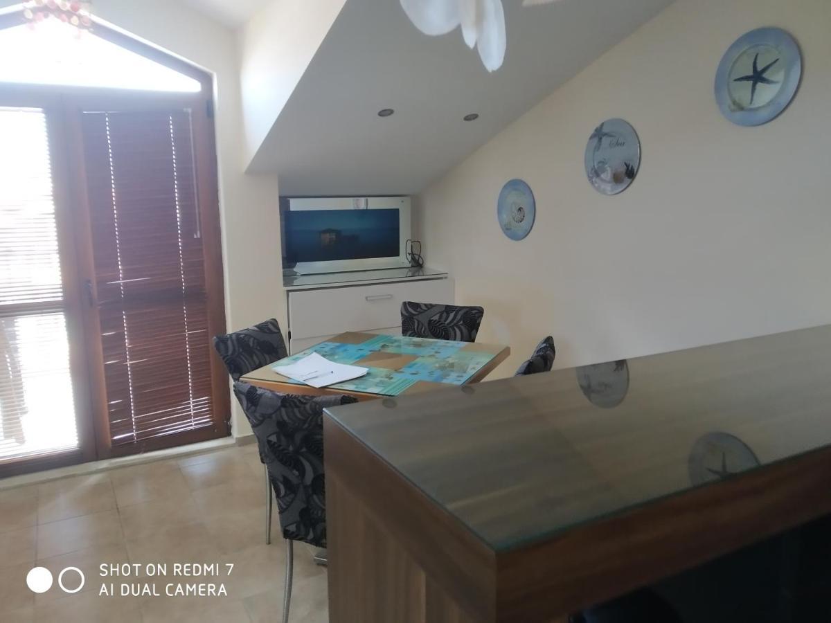 Лилия Apartment Sozopol Exterior foto